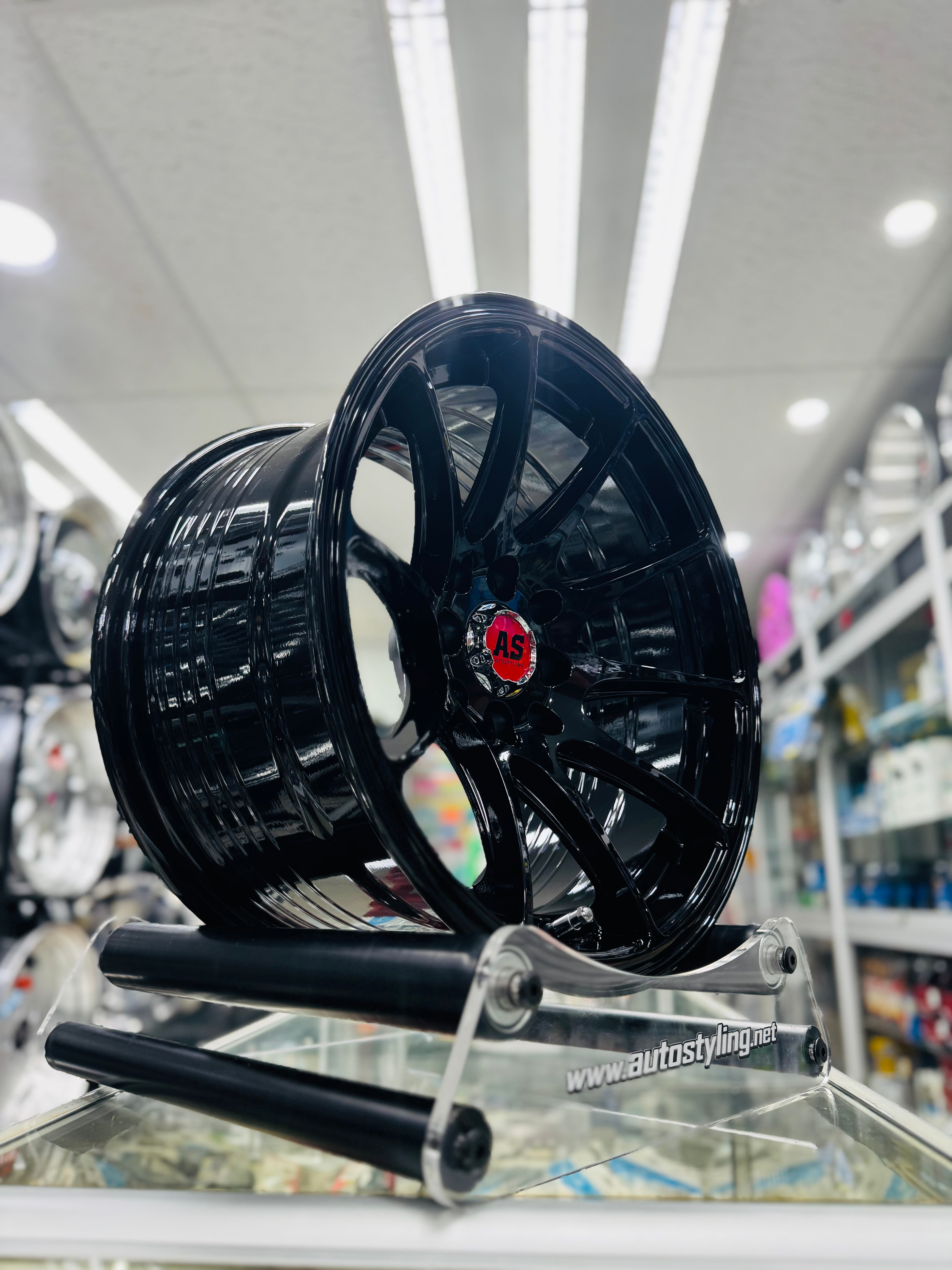 15” M7544  AS XXR GLOSS BLACK