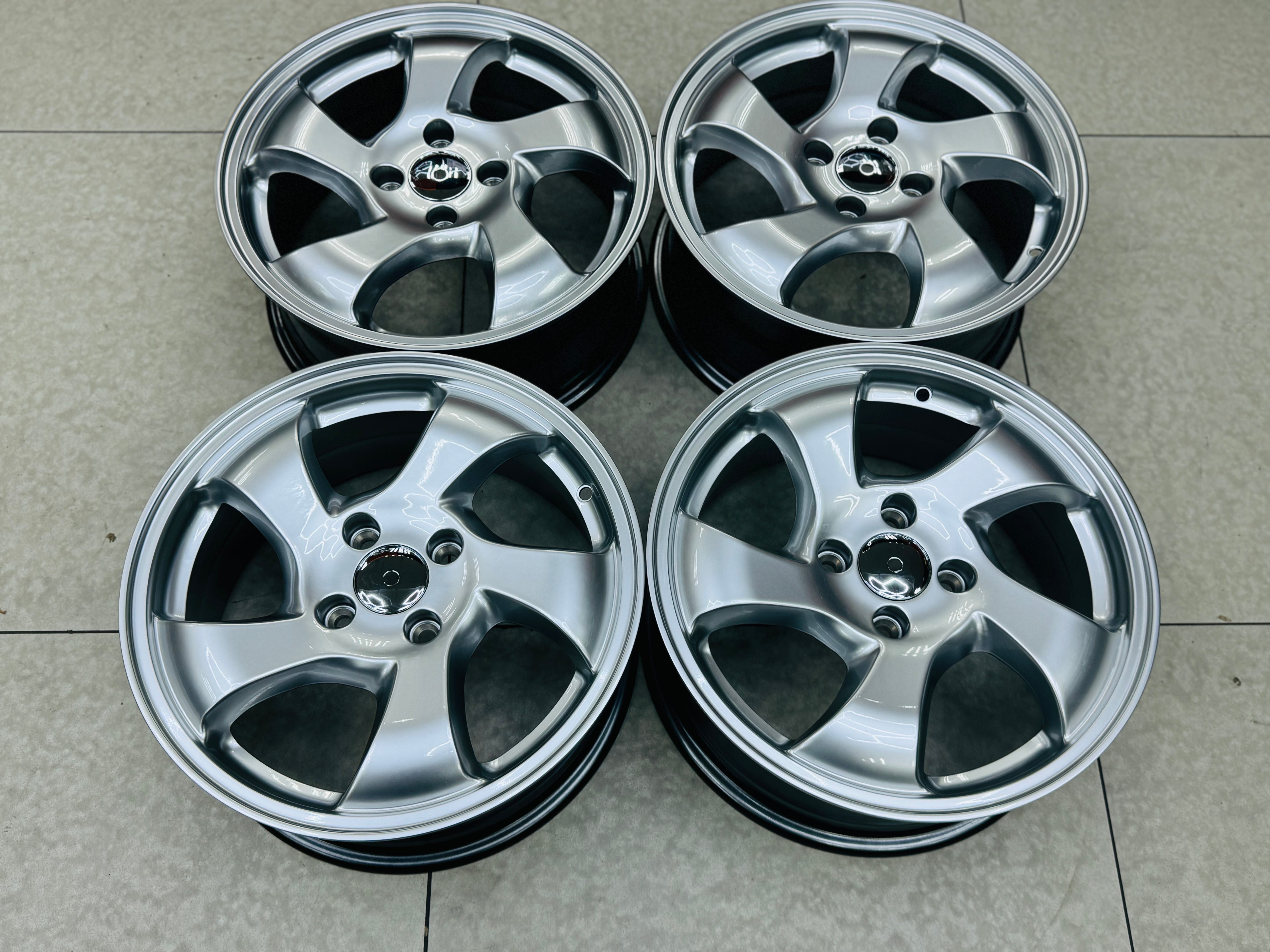 15” VTEC 4/100 wheels