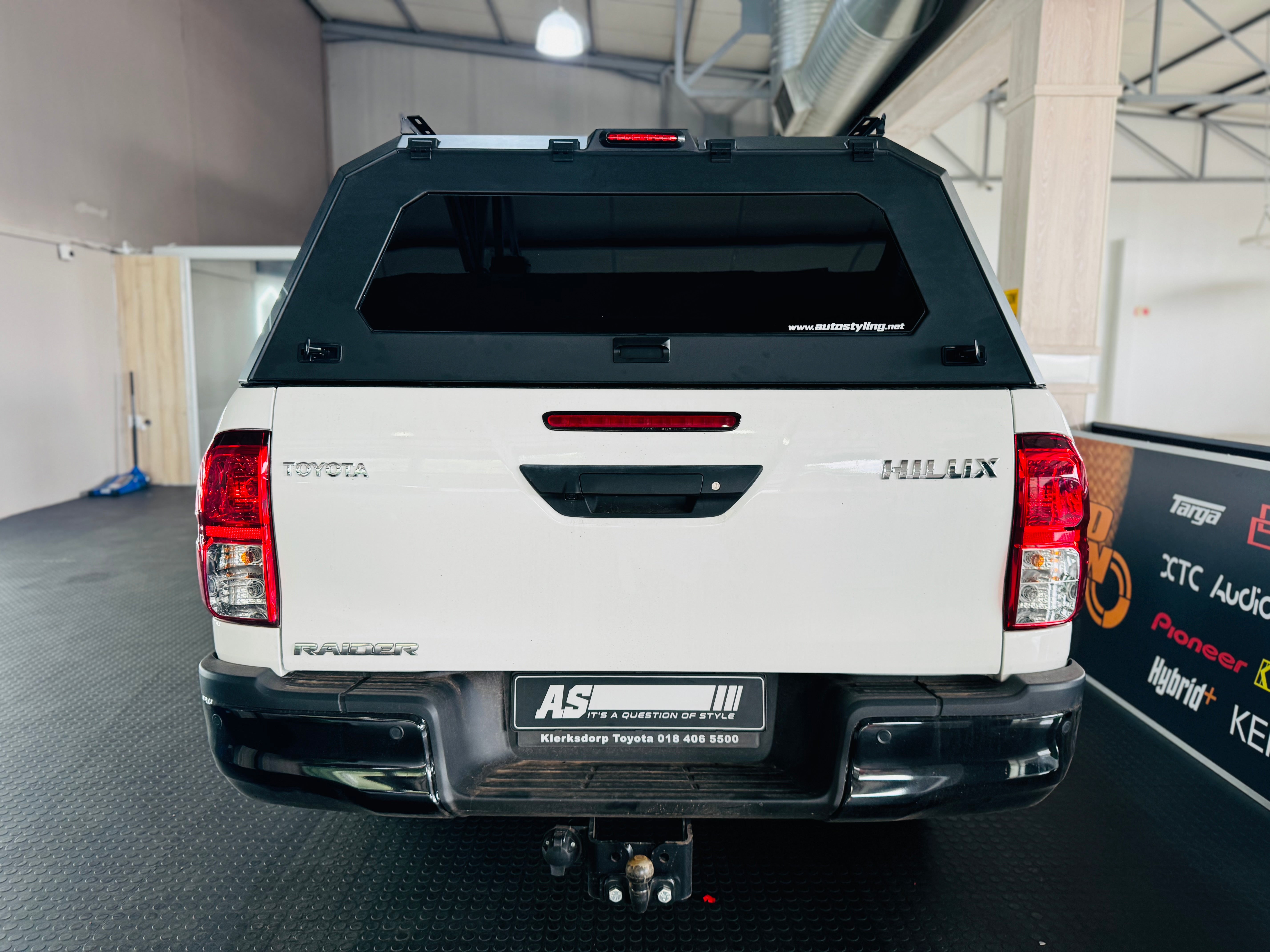 TOYOTA HILUX 2016+ BLACK STEEL CANOPY