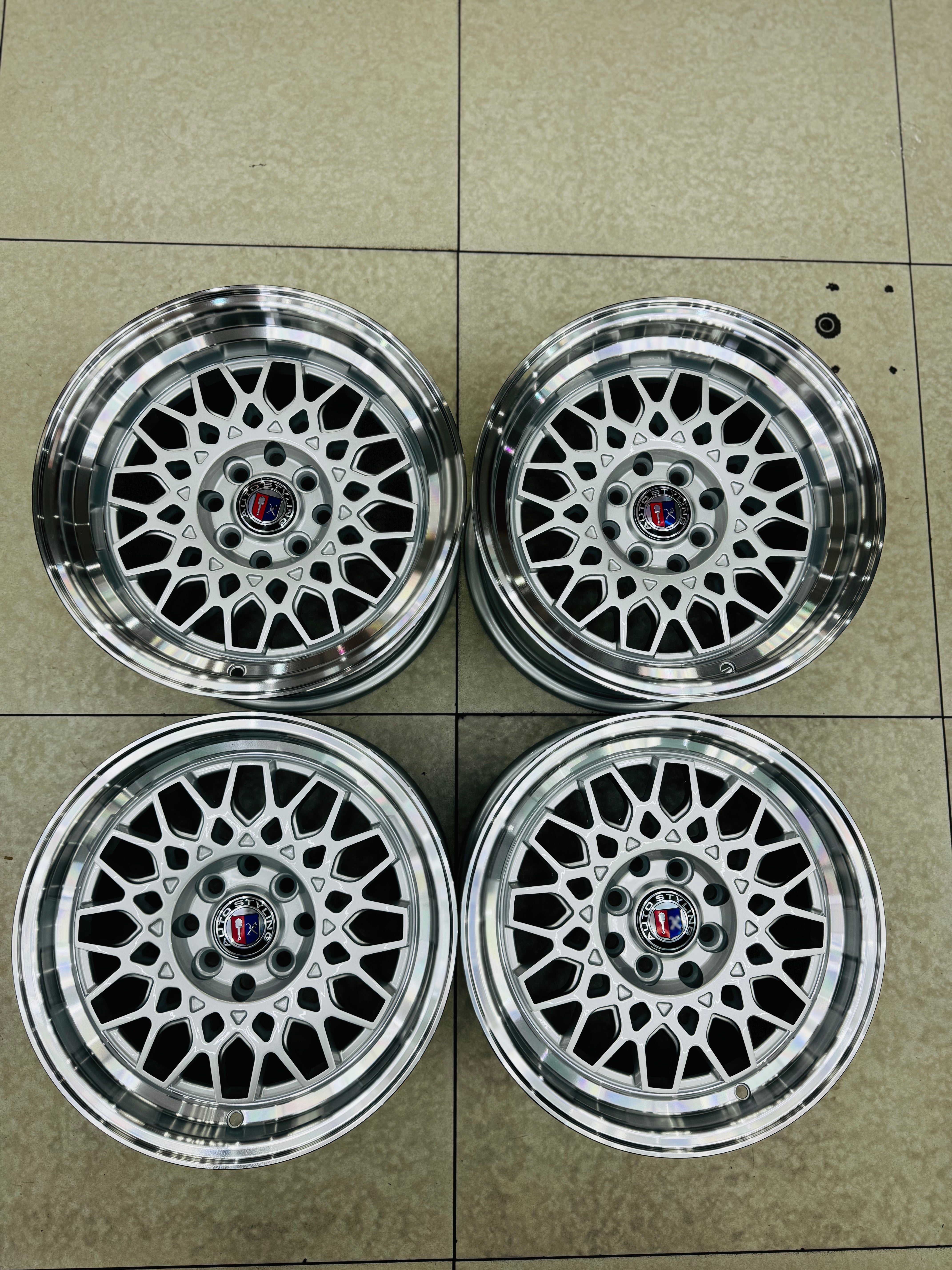 15” AS-SEEKER  4/100 & 4/114 multi pcd wheels