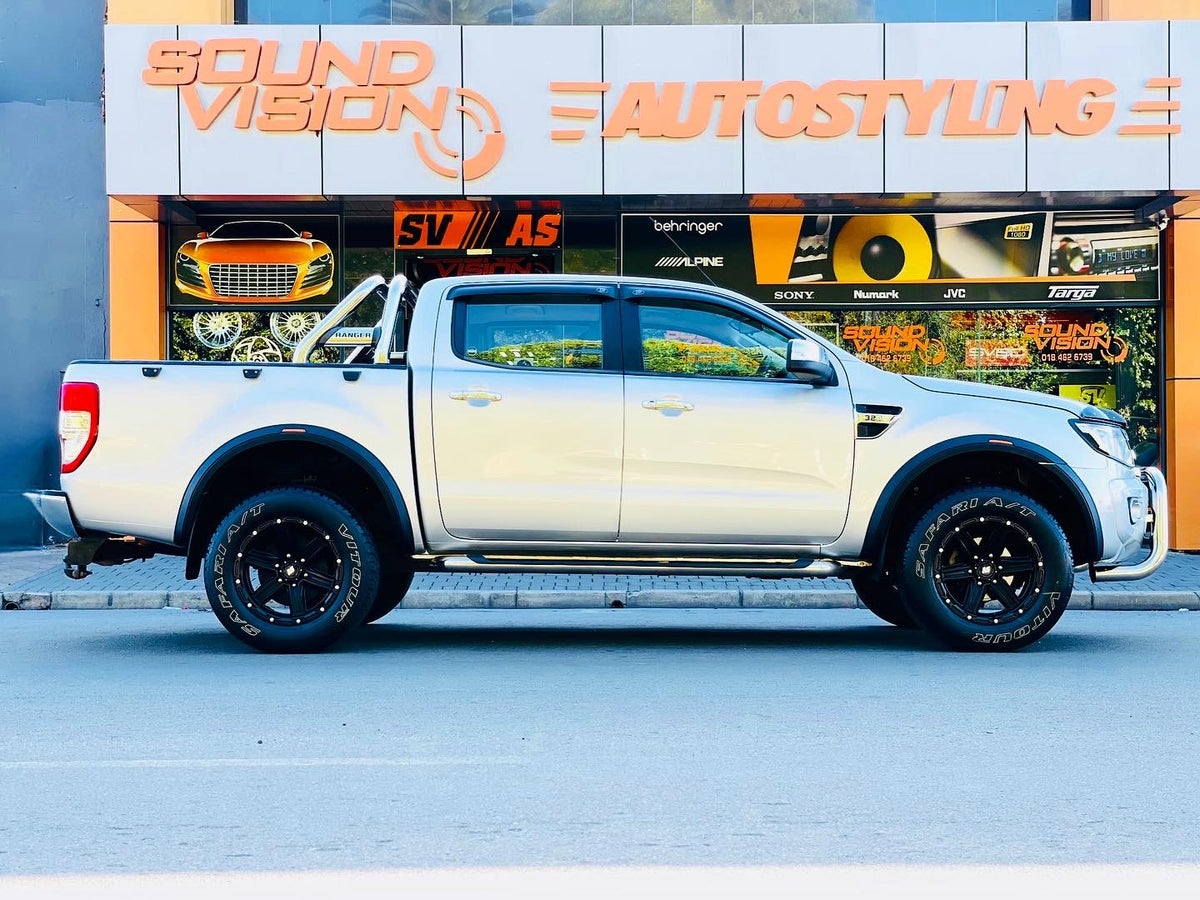 RANGER FX4 style MATT BLACK SLIM WHEEL ARCHES with reflector