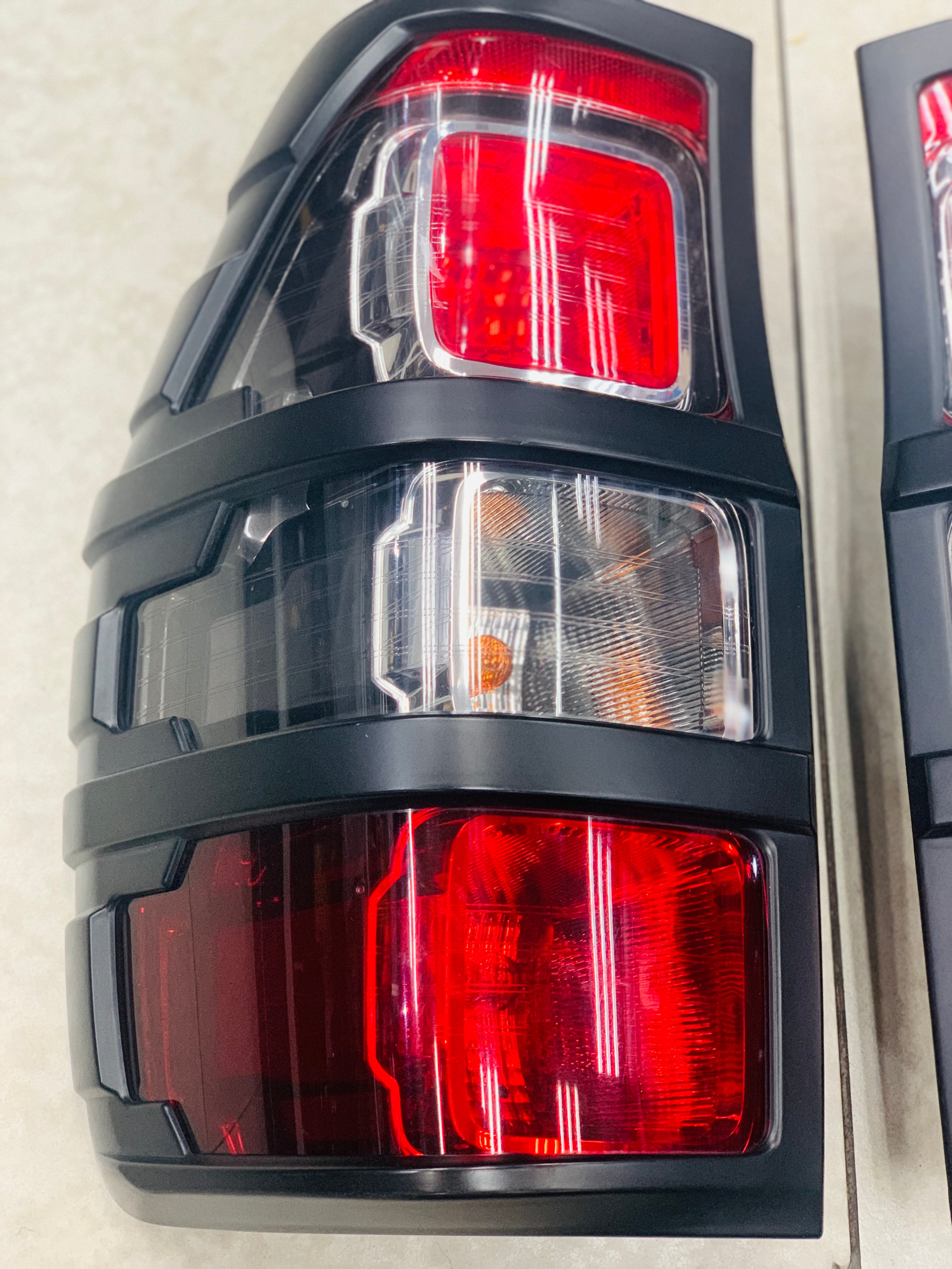 Ford ranger OEM 2016 + PREOWNED tailights