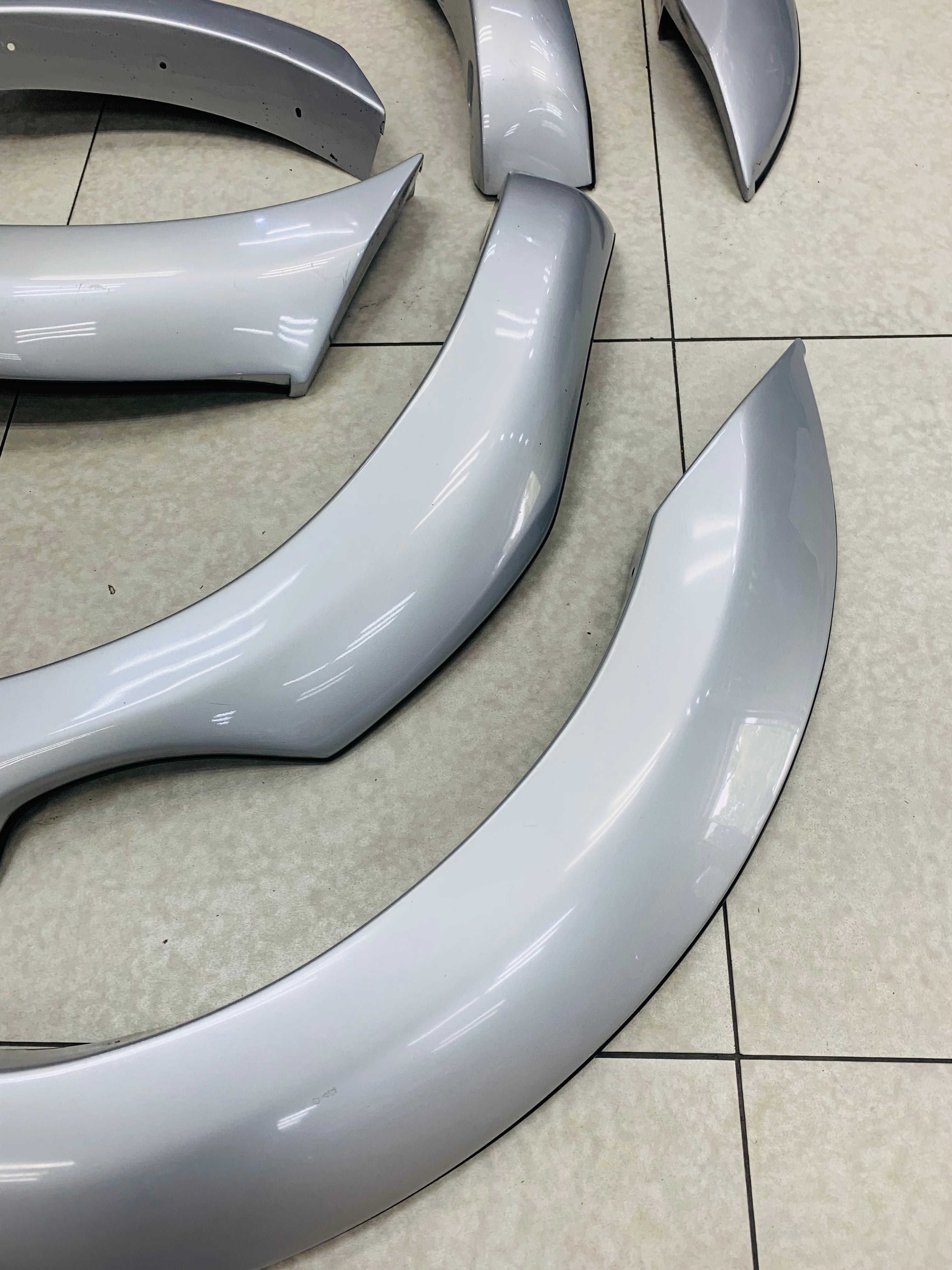 RANGER WIDE WHEEL ARCHES PREOWNED PAINTED SILVER